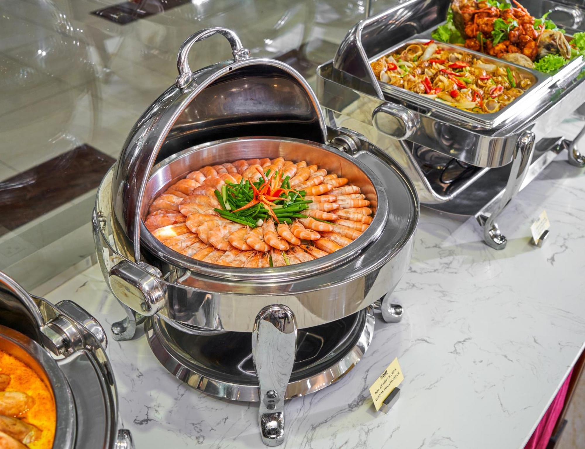 宾东必康斯酒店 Thu Dau Mot 外观 照片